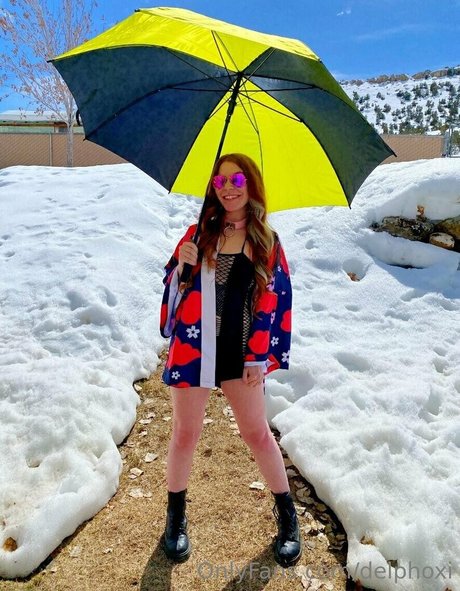 delphoxi pornstar sexy galleries