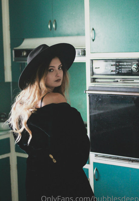 bubblesdeep perfect actress pic