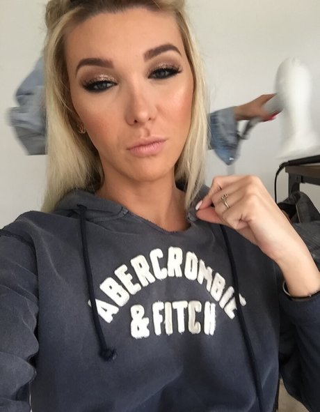 naked milf onlyfans hot naked archive