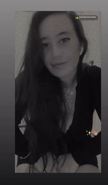 lyn ahayz star art picture