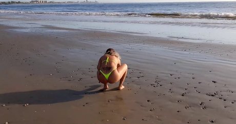 ebony cumshot onlyfans pornos image