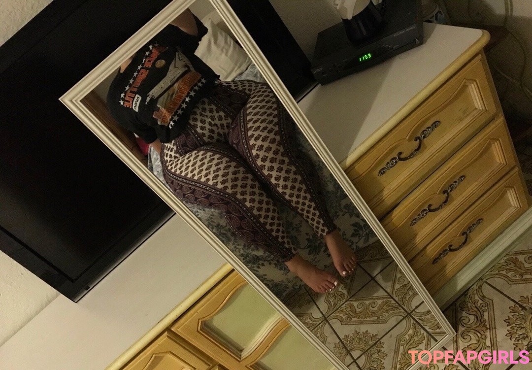 SoftestPear pornstar beautiful photos