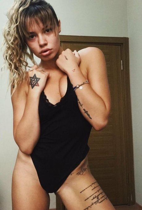 missorgaasm free pornstar images