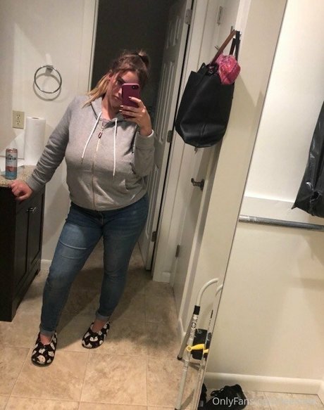 amateur shemale onlyfans sexy nude photo