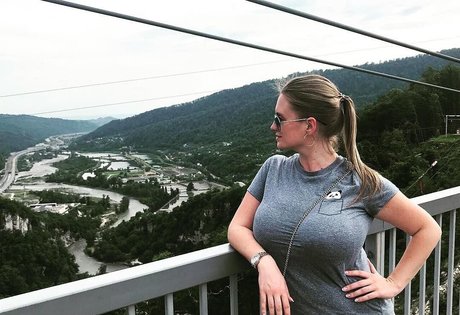 Maria Body star adult pictures