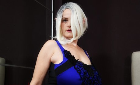 messycleo hot actress galleries