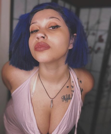 psychickatana model nude picture