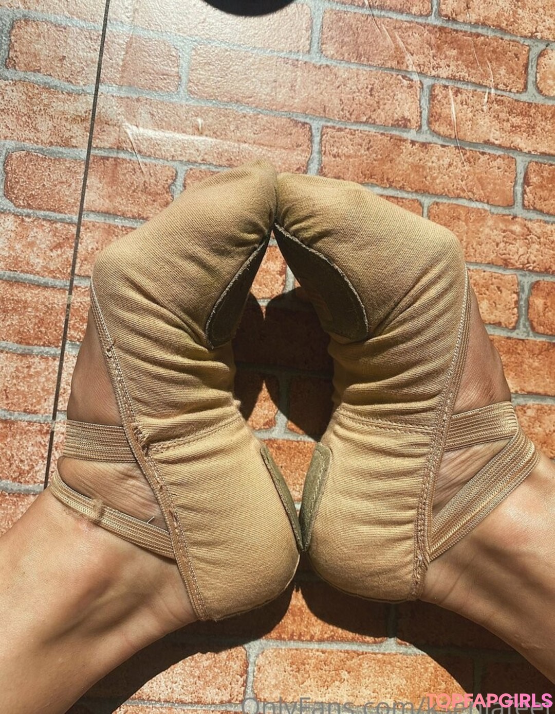 latina maid onlyfans sexy nude pictures