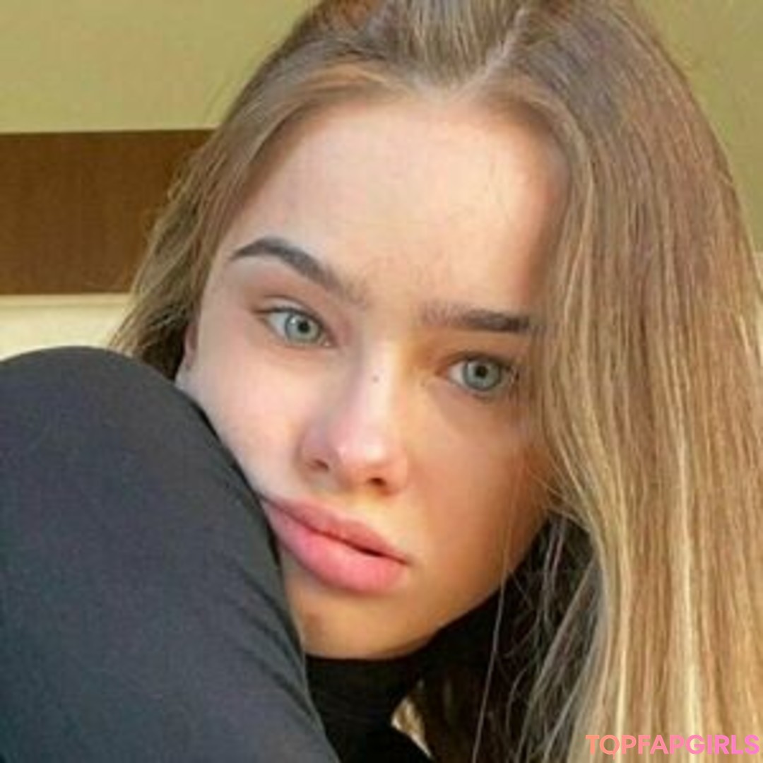 candy4985 pornstar naked photo