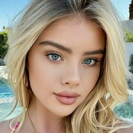 black trans onlyfans nudes images