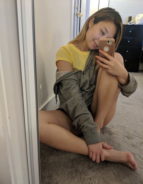 Diana Tarinova nice pornstar pictures