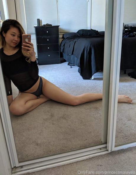 nude teacher onlyfans beautiful xxx pic