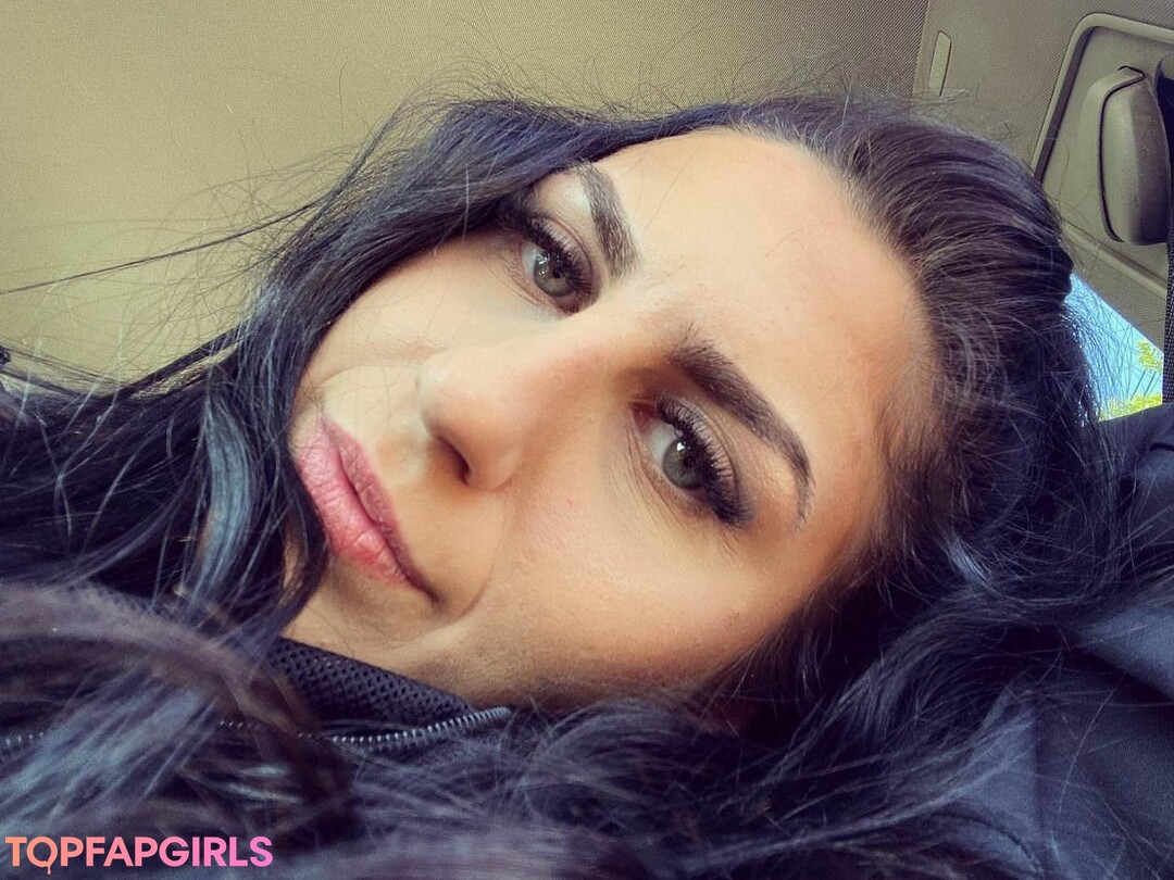 BelovedKhlloe naked pornstar photo