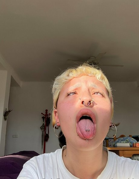 freeonlyandriu exclusive star image