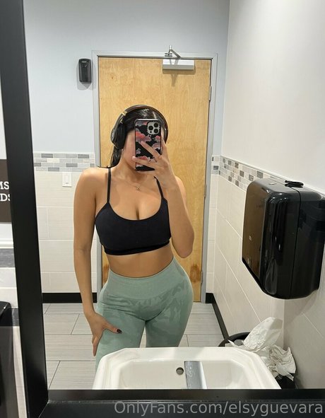 elsyguevara sex model pictures