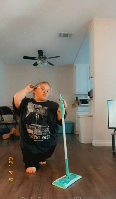 lilmissross xxx model image