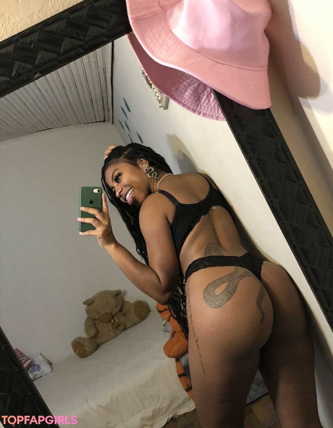 Preta Naja model erotic img