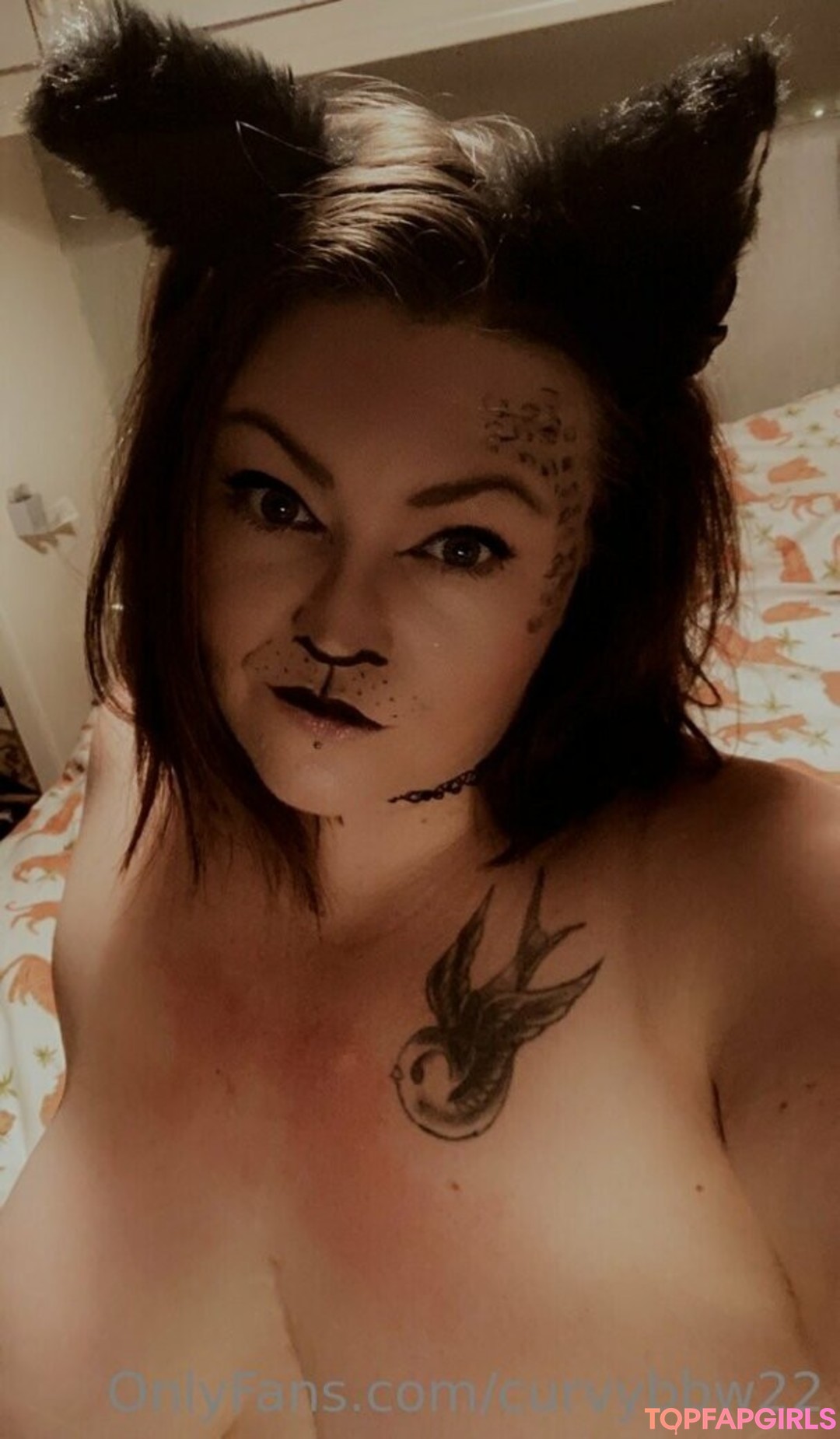 amateur lesbian onlyfans naked picture