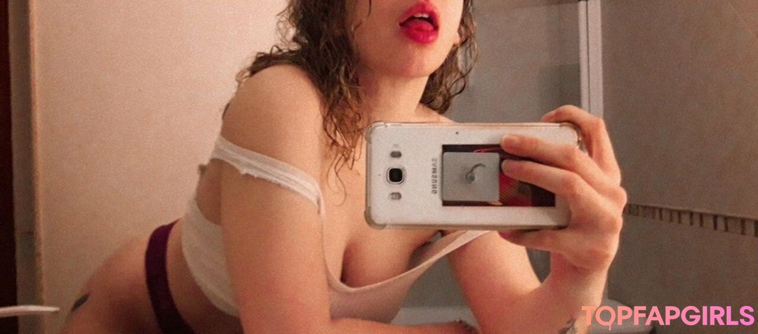 ccapitanax naked model pics