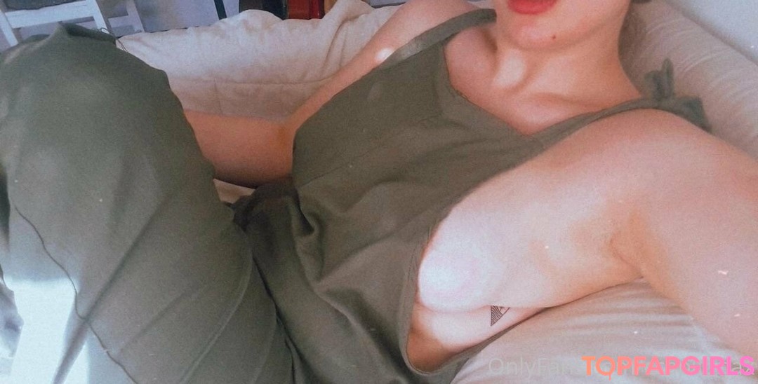 ccapitanax nude star img