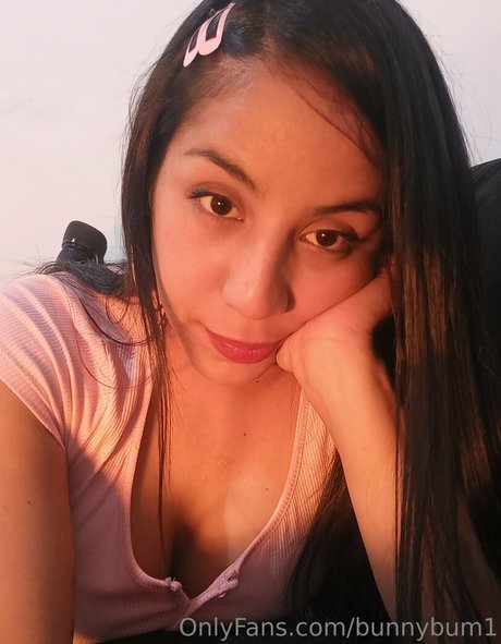 bunnybum1 hot star image