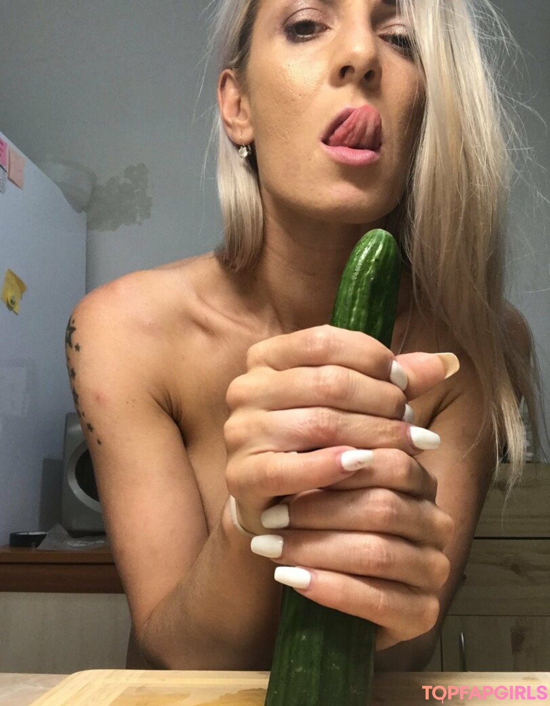 monicasaintxxx nice actress pictures