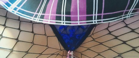 emeraldhot perfect model pics