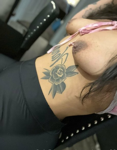 sassybunny88 pornographic star image