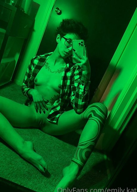 sisters onlyfans pretty photos