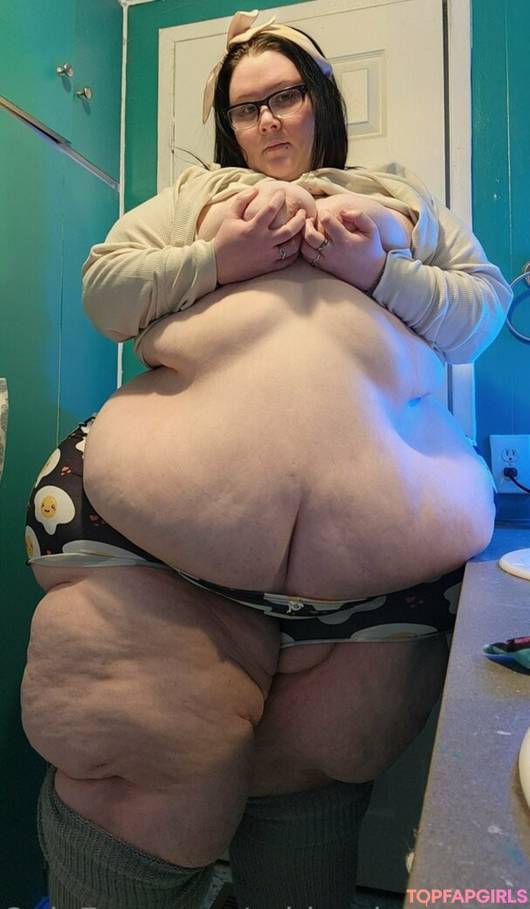 curvy fuck onlyfans naked gallery