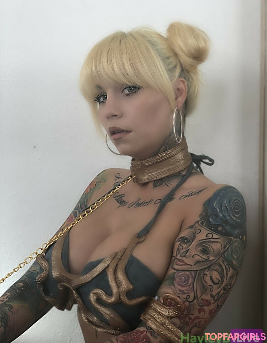 pale teen onlyfans naked picture
