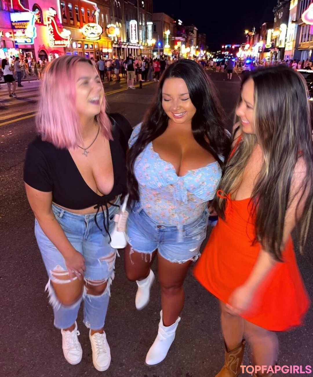 Jenn M sexy star pic