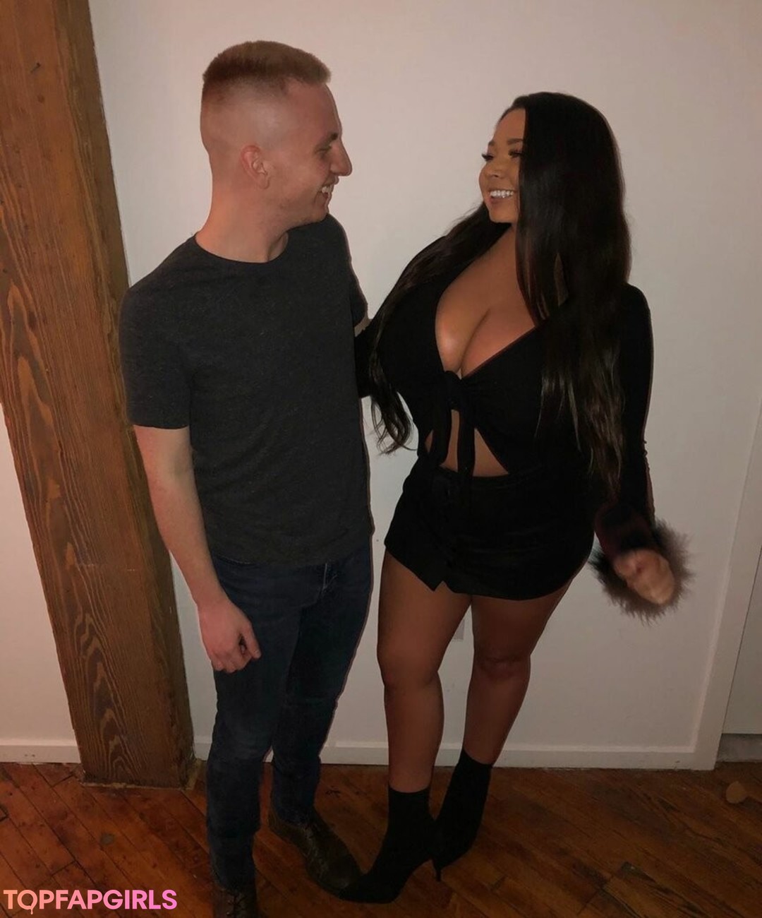 shemale lingerie onlyfans pornos gallery