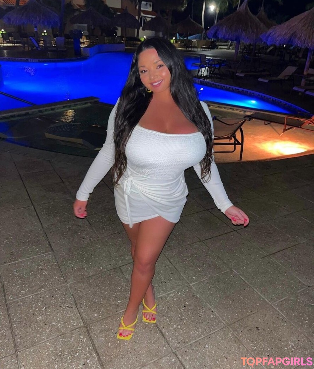 submissive onlyfans free naked photo