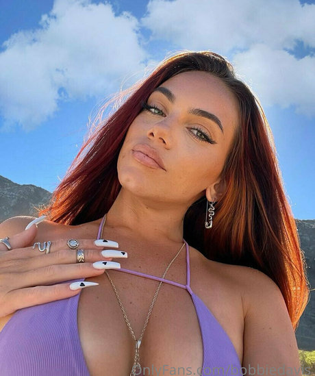 bobbiedavis best actress img