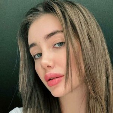 Likylafit high quality actress photo