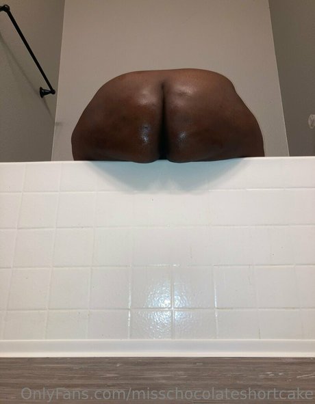 misschocolateshortcake model adult img