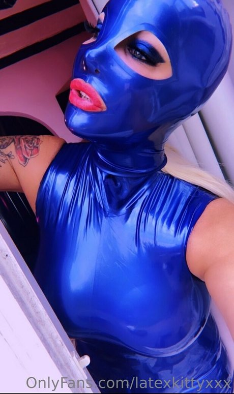 latexkittyxxx star naked gallery