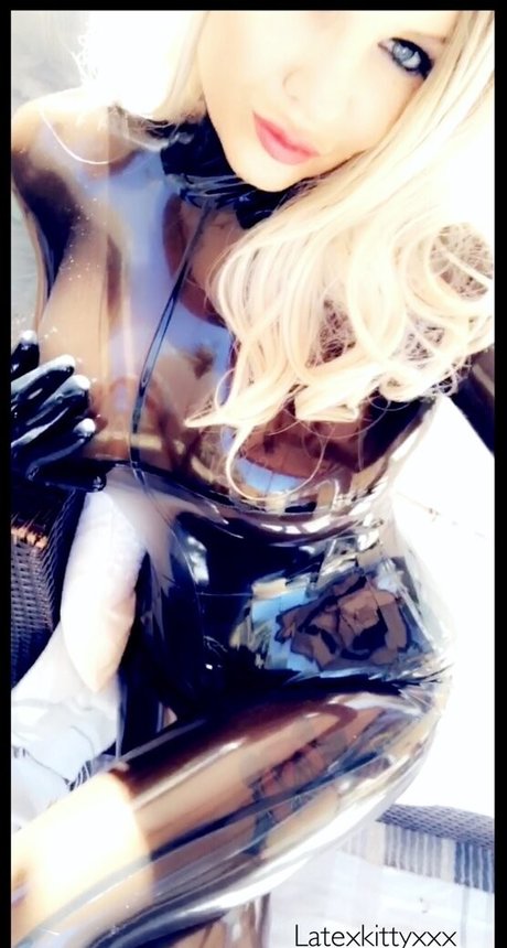 latexkittyxxx star porn images