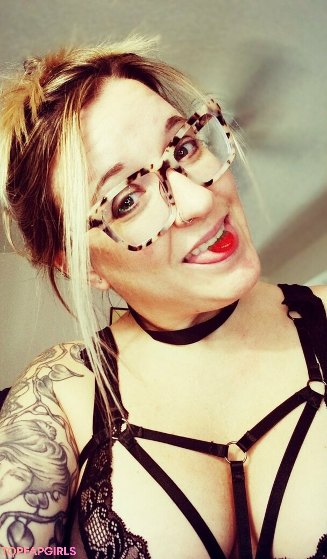 molleewaters top pornstar picture