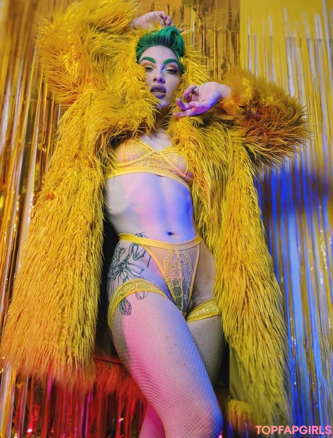 lolobrow model naked galleries