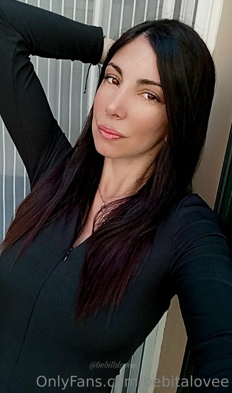 bebitalovee pornstar exclusive img