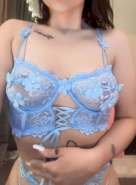 deniseloveeee star naked image