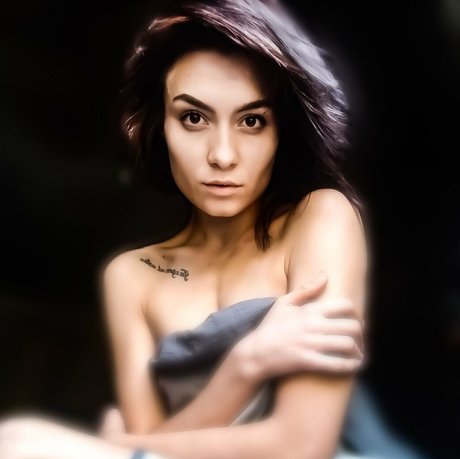 amateur wife onlyfans pornographic img