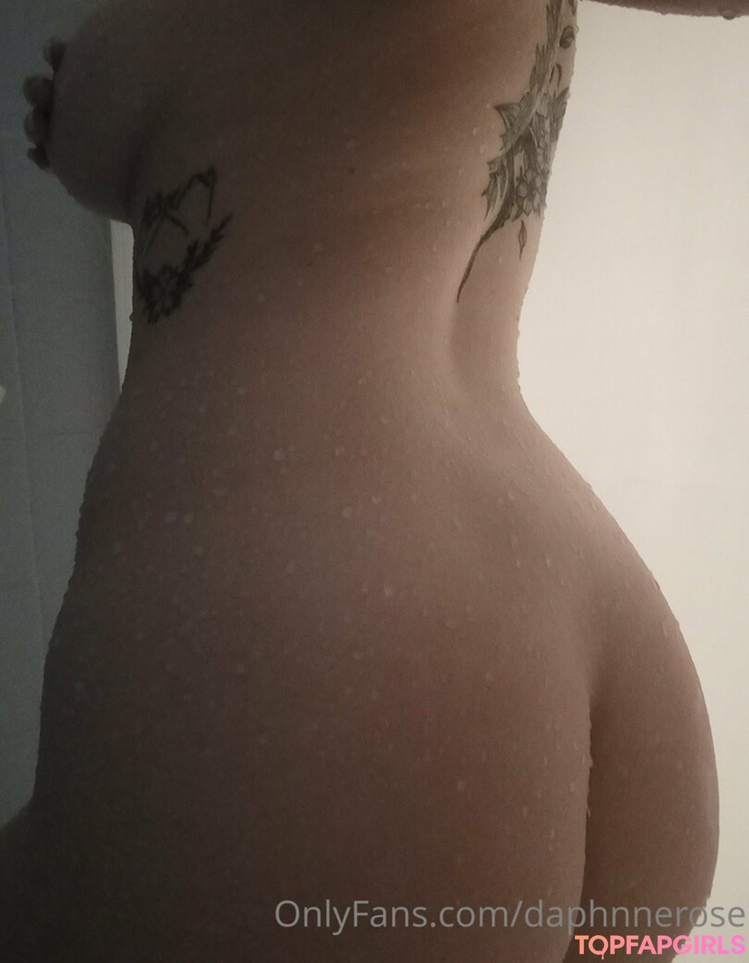daphnnerose nudes star img