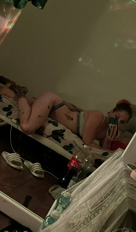 purple butterfly sexy star pic