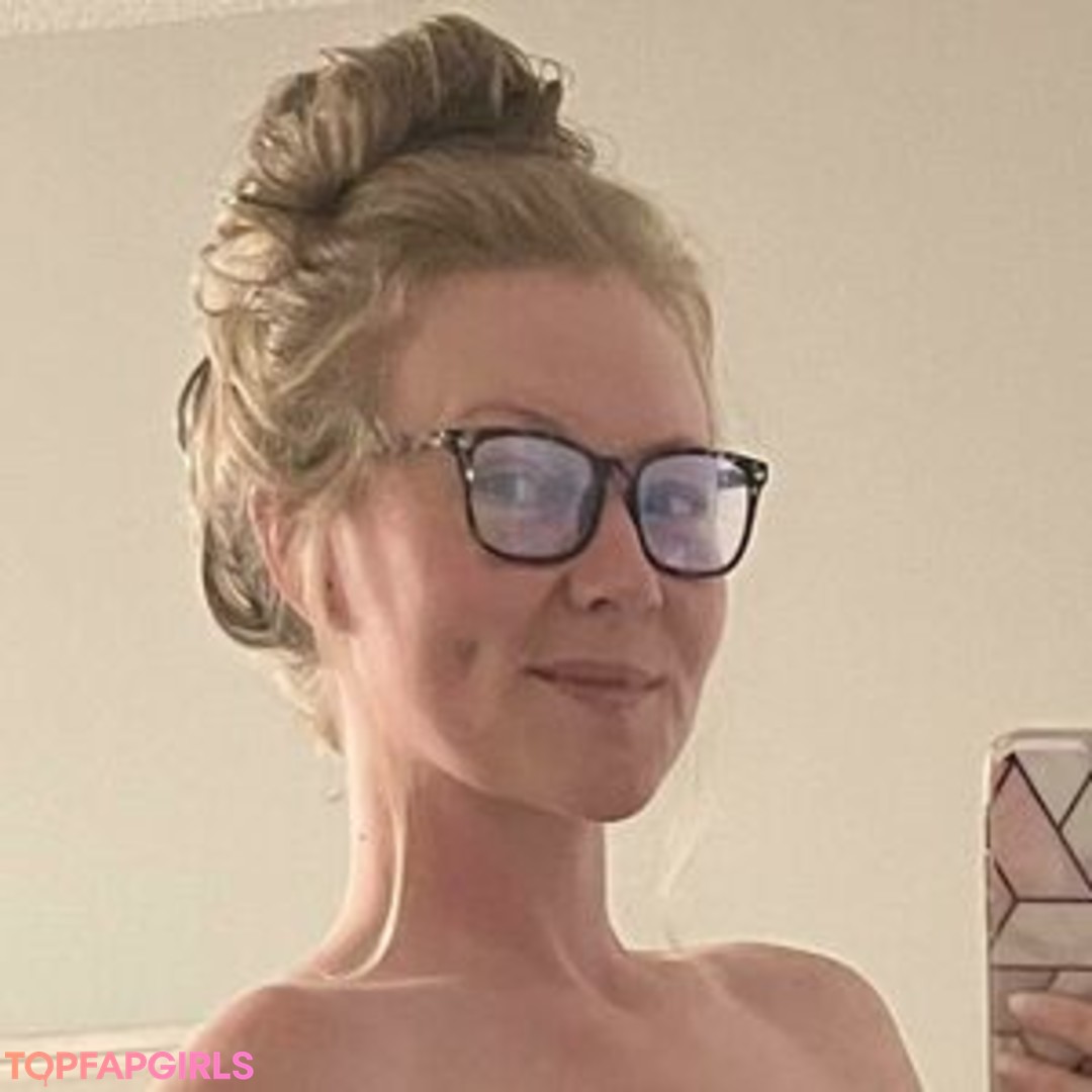 Dailyserena high quality pornstar galleries