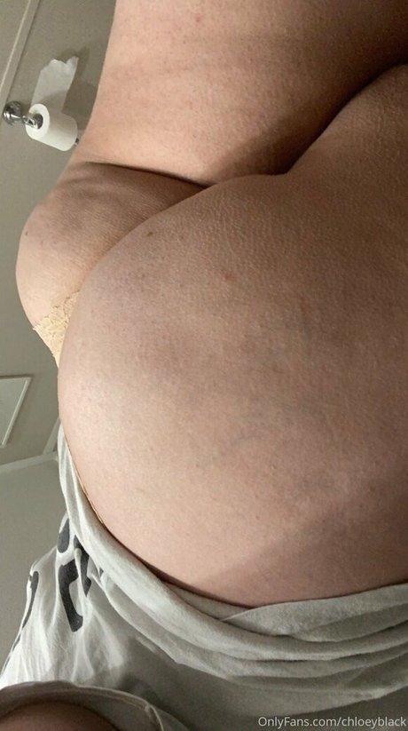 chloeyblack model porn photos