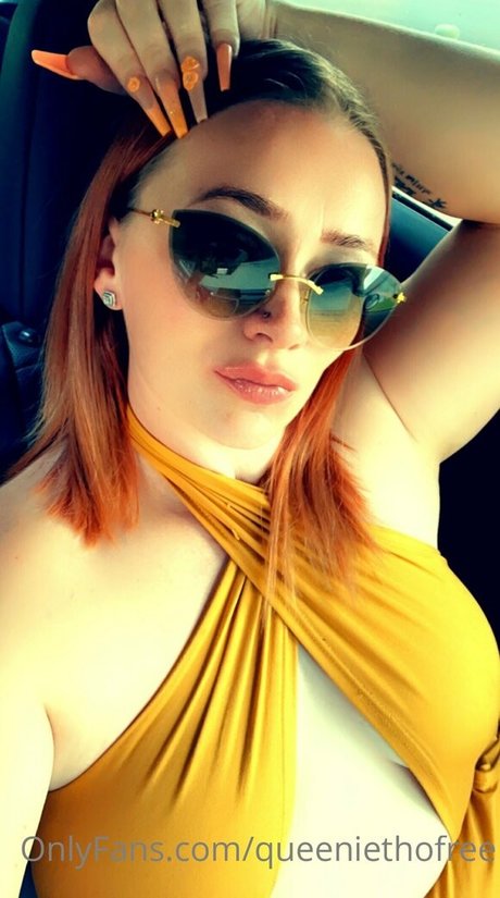 blonde midget onlyfans pornos picture