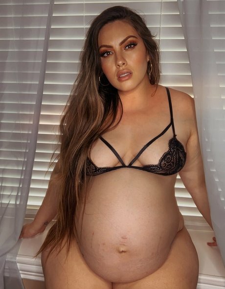 thebellamkay exclusive model pictures